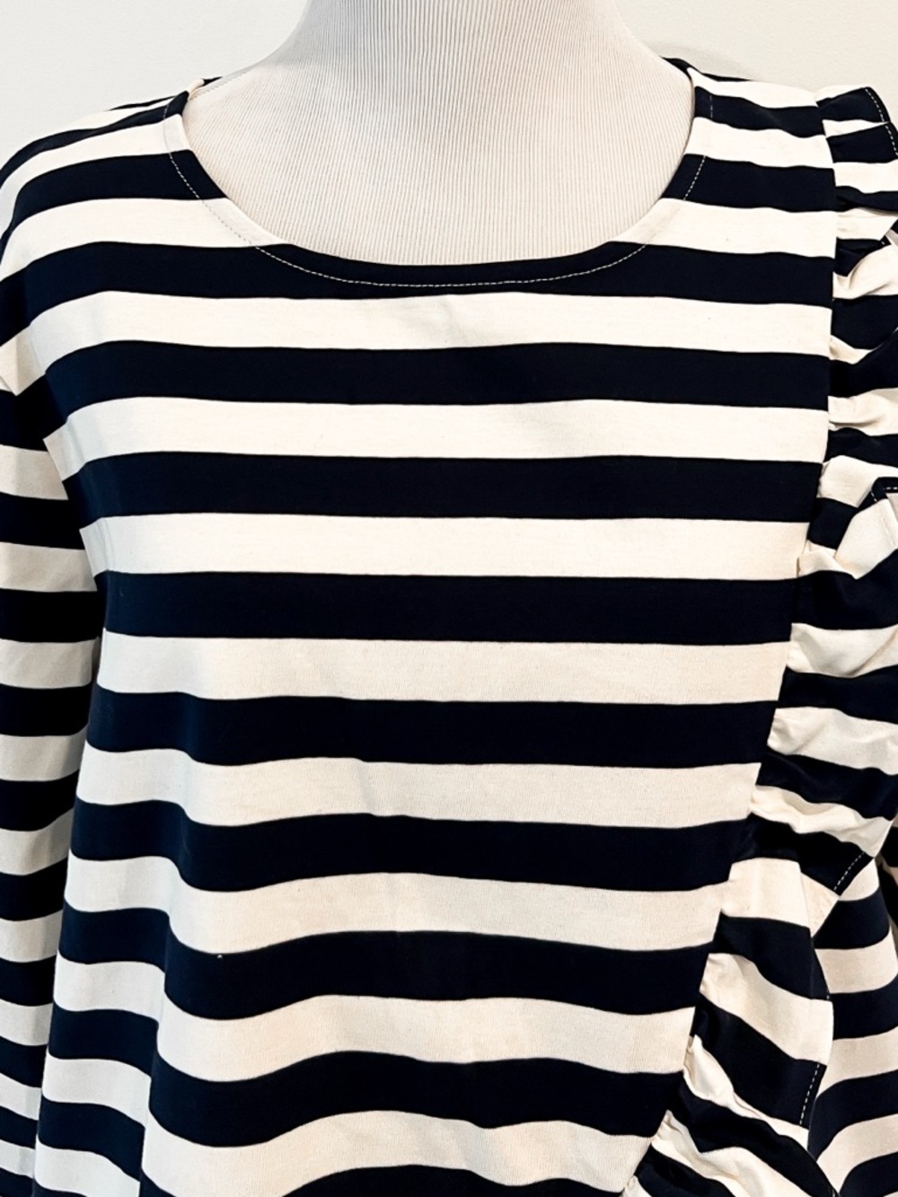 NWT J. Crew Navy Blue and White Striped Long Sleeve Ruffle Hem Shirt Womens XL - Picture 3 of 13